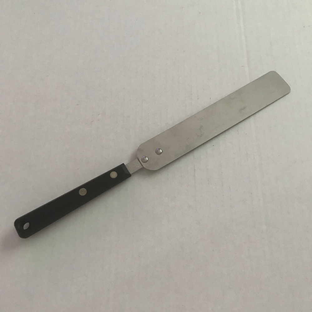 Vintage EKCO Forge Spreader